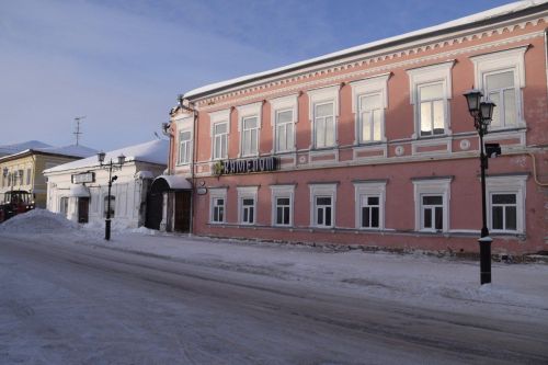 Глава Елабужского района и прокурор города проверили состояние объектов культурного наследия