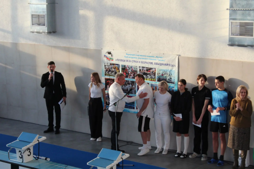 160 пловцов показали свое мастерство в Елабуге в первенстве по плаванию «Sprint masters»