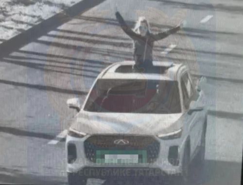 В Татарстане поездка на Chery с пассажиром в люке закончилась протоколами