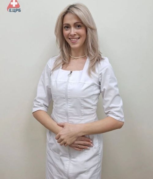 «Помогать людям — ради этого стоит выходить на участок»: история фельдшера, которая 10 лет спасает жизни