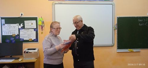 Уроки, где история дышит: как елабужские ветераны говорят с детьми о войне, пионерах и сегодняшнем дне