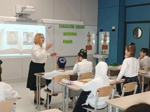 Три педагога из Елабуги борются за звание лучших учителей на республиканском этапе