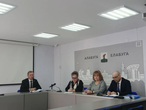 Горячей воды не будет две недели, а отопление отключат 10 апреля: в Елабуге подвели итоги зимы и начали подготовку к новой