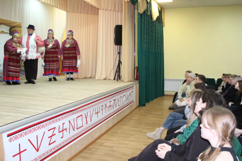Студенты из Елабуги, Новосибирска и других городов побывали в селе Большой Шурняк