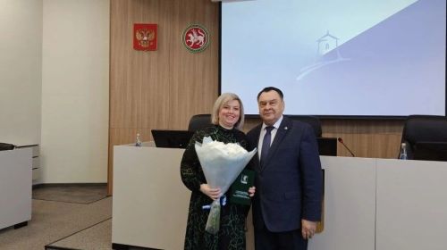 Алабугада «Кышны озату» бәйрәмендә катнашучыларны бүләкләделәр