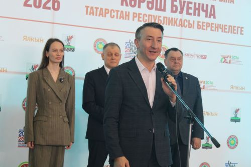 Алабугада көрәш буенча Татарстан беренчелеге уза: 345 егет «Ялкын» журналы призлары өчен көрәшә