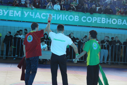 В Елабуге проходит Первенство Татарстана по корэш: 345 юношей борются за призы журнала «Ялкын»