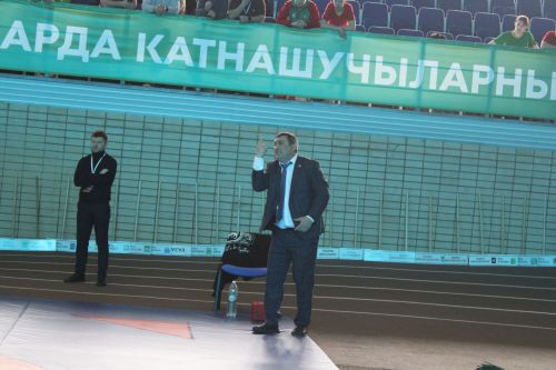 Алабугада көрәш буенча Татарстан беренчелеге уза: 345 егет «Ялкын» журналы призлары өчен көрәшә