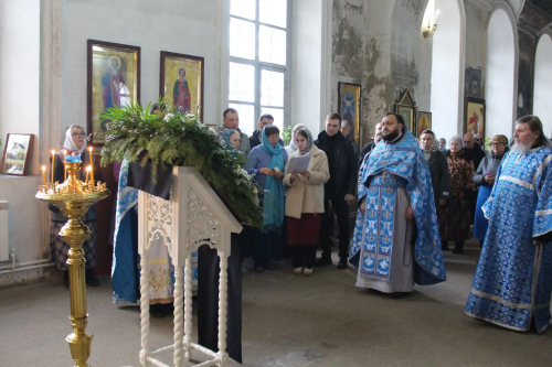 Елабужане отпраздновали Благовещение Пресвятой Богородицы