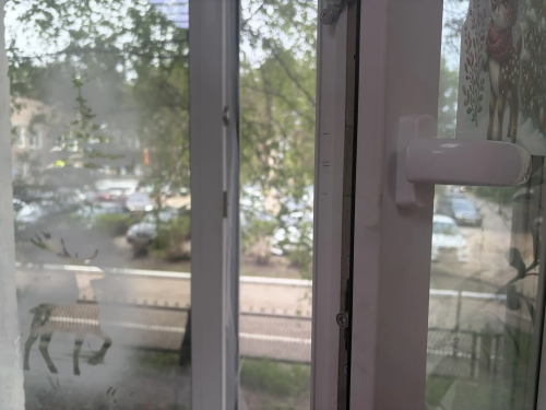 МЧС Татарстана предупреждает о смертельной опасности москитных сеток для детей