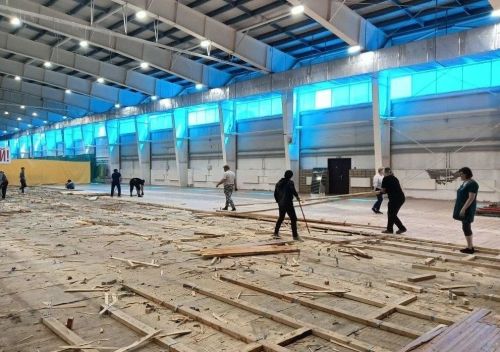 В Елабуге увеличится количество теннисных кортов: в спорткомплексе «Единая Россия» началась реконструкция