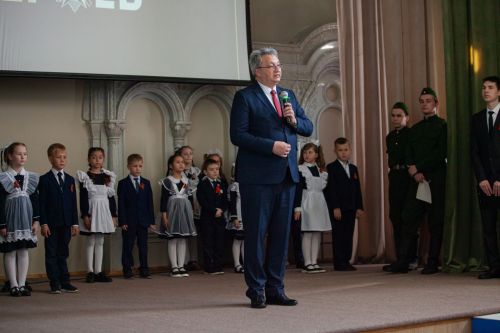 В Елабужском институте КФУ торжественно отметили День Победы
