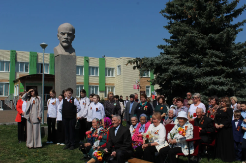 В Елабужском районе прошел митинг, посвященный 81-летию Великой Победы