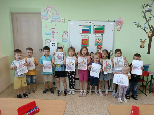 В детских садах Елабуги проходят мероприятия ко Дню России