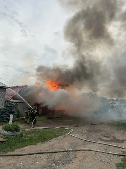 Алабуганың Азин урамында торак йорт янган
