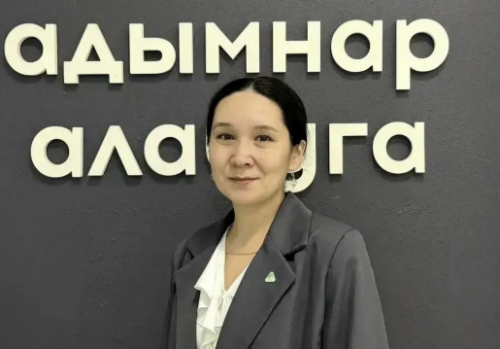 Учитель из «Адымнар-Алабуга» заняла второе место в республиканском конкурсе
