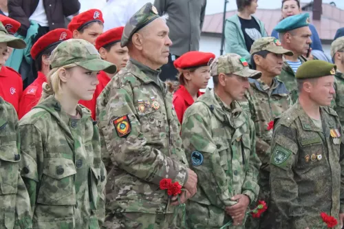 Алабугада Бөек Ватан сугышында һәлак булганнарны искә алдылар