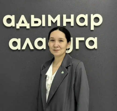Учитель из «Адымнар-Алабуга» заняла второе место в республиканском конкурсе