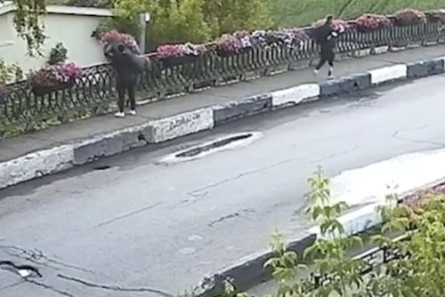 Вандалов в Елабуге нашли по камерам видеонаблюдения