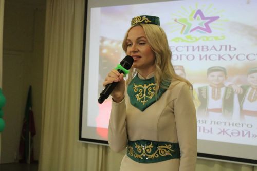 Алабугада нәниләр өчен «Йолдызлы җәй» беренче татар лагерен ябу тантанасы үтте