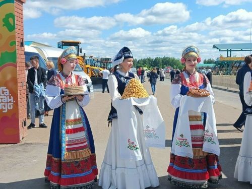 Елабужан приглашают на Сабантуй с көрәшем, скачками и концертом