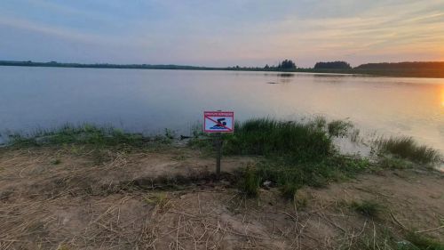 В Елабужском районе двое сельчан спасли тонувшую школьницу