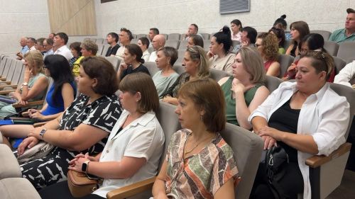 Алабуга эшмәкәрләрен маркетплейсларга чыгарга өйрәттеләр