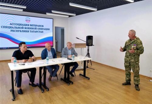 ТР МХО ветераннары ассоциациясе җитәкчелеге алабугалылар белән очрашты