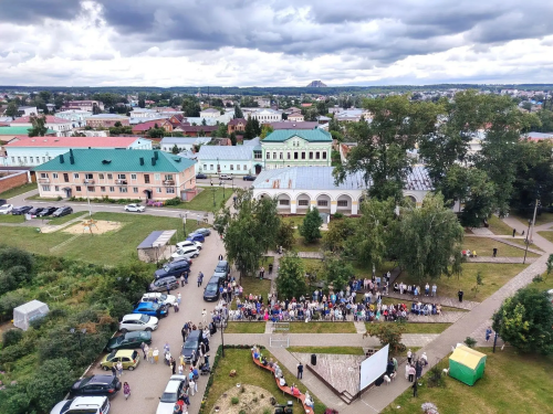 В Елабуге открылся 19-й Всероссийский фестиваль колокольного звона