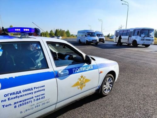 Алабуга районының биш предприятиесе юл хәрәкәте кагыйдәләрен бозучылар антирейтингына кергән