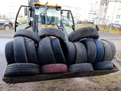 Алабугада 32 тонна иске автомобиль покрышкасы эшкәртүгә җибәрелгән