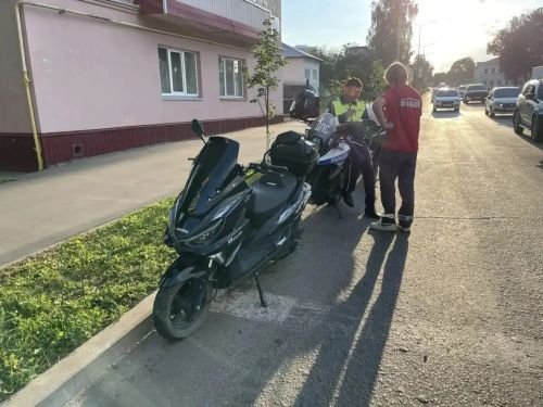 Алабугада «Мотобат» хезмәткәрләре мотоциклларда ике хокук бозучыны ачыклаган