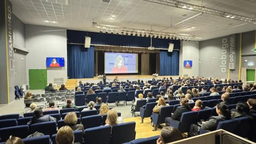 «Адымнар — Алабуга» мәктәбендә балаларның юлдагы иминлеге турында сөйләштеләр