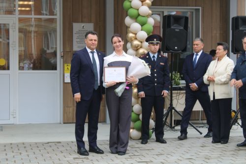 Алабугада 220 урынга исәпләнгән «Сәүдәгәрләр шәһәрчеге» балалар бакчасы ачылды