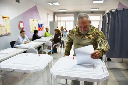 Ветеран СВО Андрей Трошин принял участие в голосовании в Елабуге