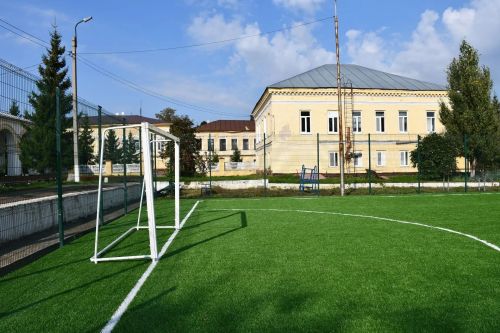 В Елабужском суворовском училище обновили площадку для мини-футбола