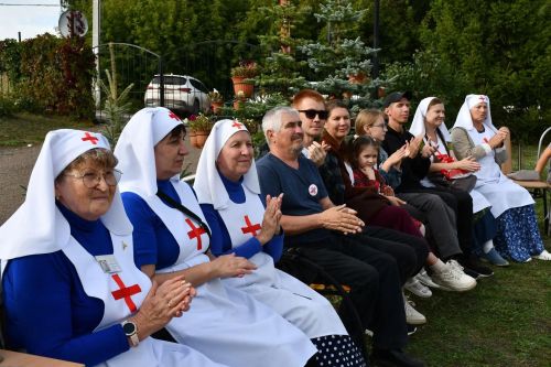 В Елабужском детском доме прошел концерт Вадима Мартового