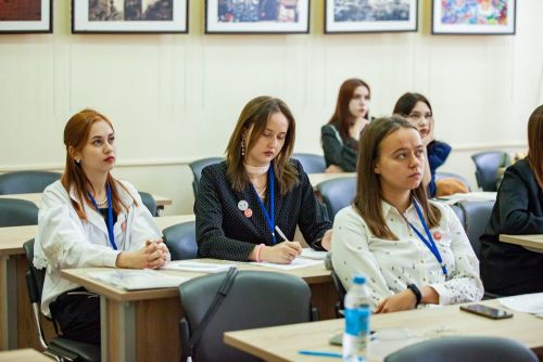 Международная конференция «Наука и молодежь» стартовала в Елабужском институте КФУ