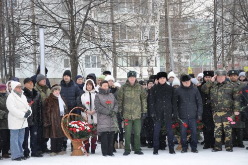 В Елабуге почтили память воинов-интернационалистов