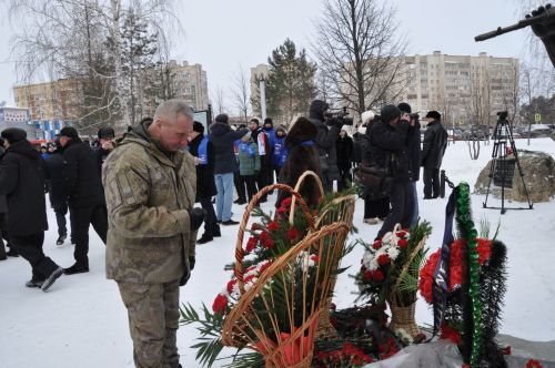 В Елабуге почтили память воинов-интернационалистов