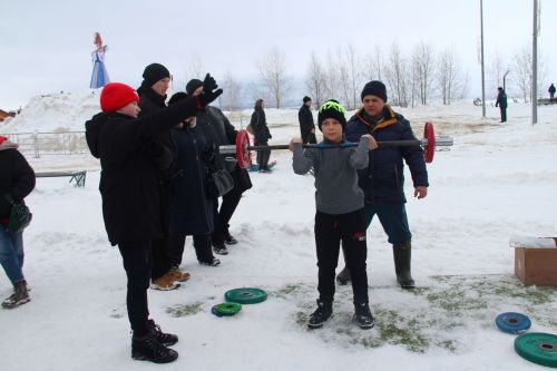 В Елабуге прошел праздник Масленицы