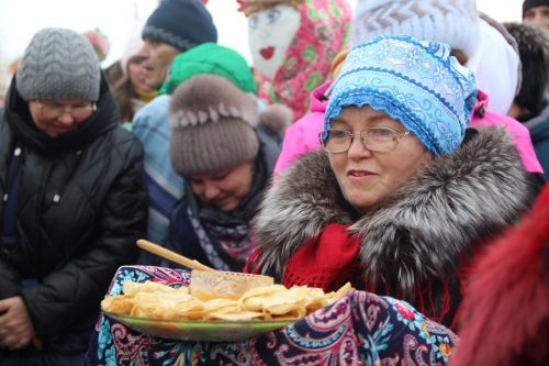 В Елабуге прошел праздник Масленицы