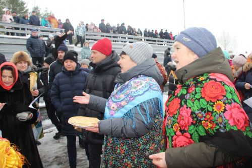 В Елабуге прошел праздник Масленицы