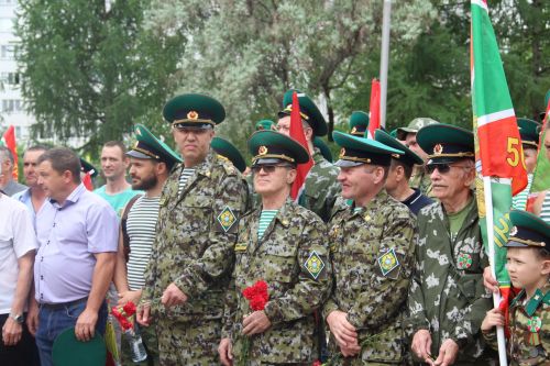 В Елабуге празднуют День пограничника