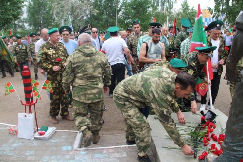 В Елабуге празднуют День пограничника