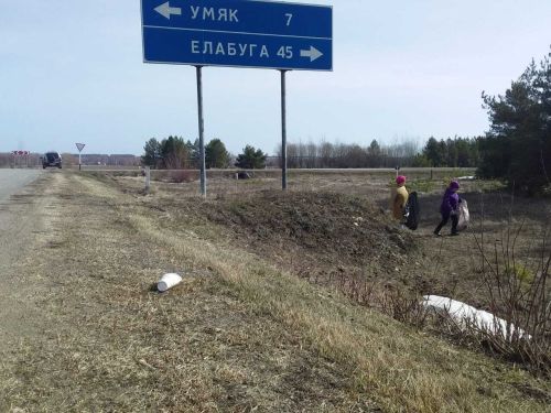 В Елабуге и районе активно проходят субботники