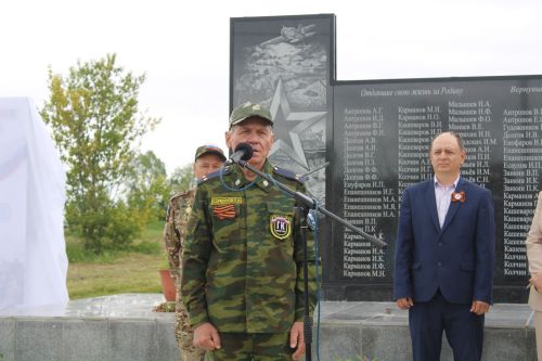 В Верхнем Шурняке открыли памятник погибшим в годы Великой Отечественной войны