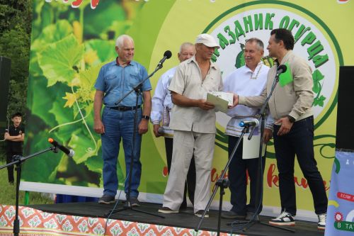 В Елабужском районе состоялся праздник «День огурца»