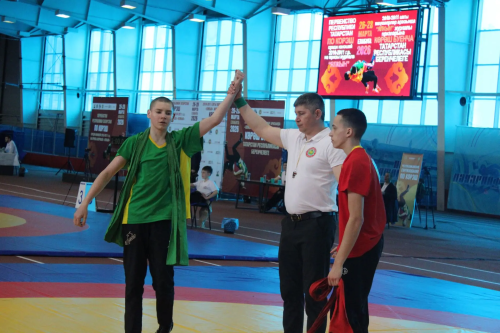 В Елабуге проходит Первенство Татарстана по корэш