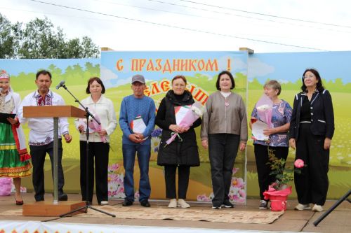 В Елабужском районе прошел Пеледыш пайрём (Праздник цветов)